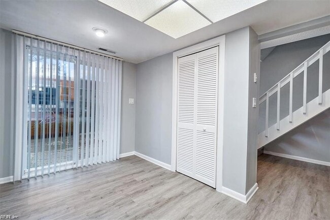 Photo - 3607 Chimney Creek Dr