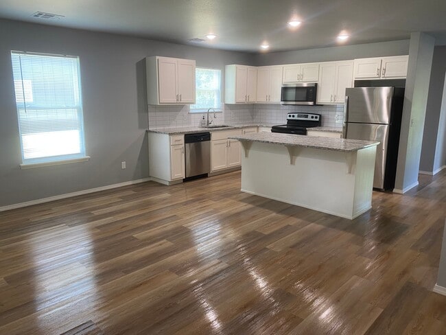 Photo - 205 S Fairland Ave