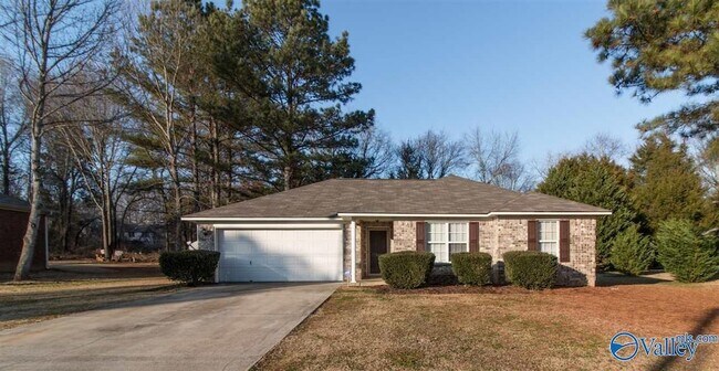 Photo - 123 Ann Bradley Dr