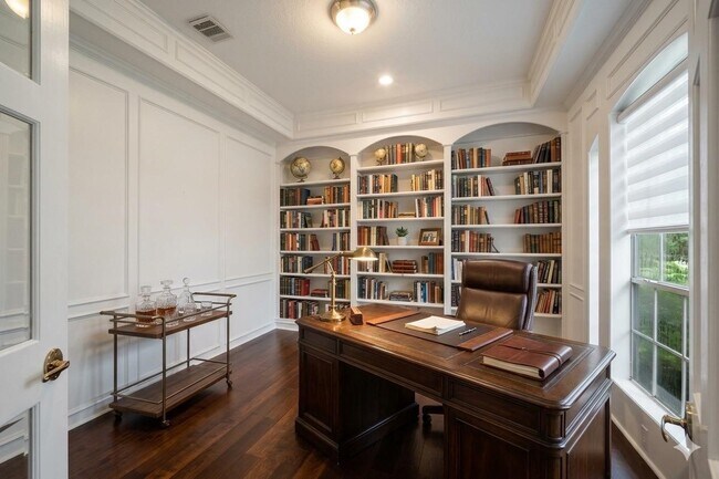 Photo - 3622 Springhill Ln