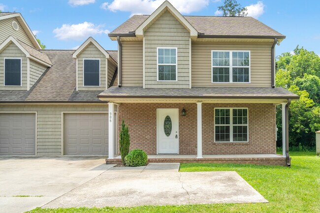 Photo - 906 E Inskip Dr Unit Right