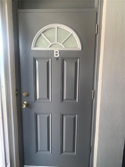 200 N Betty Ln Unit 1B