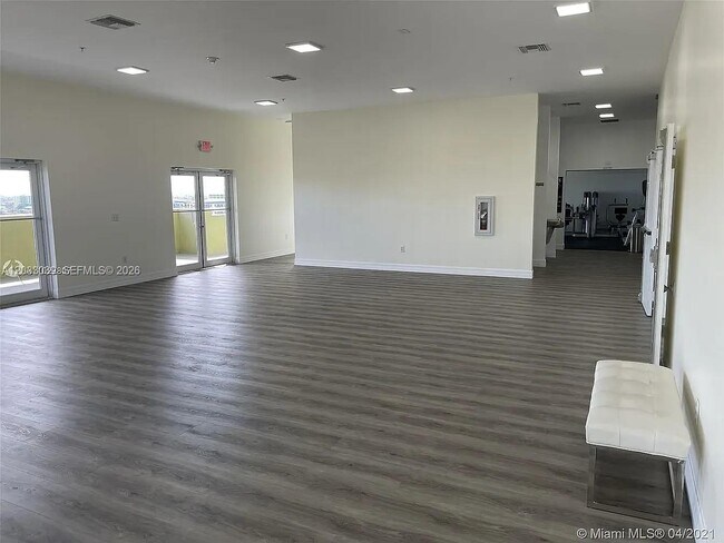 Photo - 816 NW 11th St Unit 704
