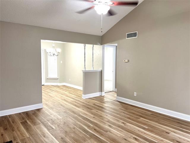 Photo - 2407 Palo Alto Dr