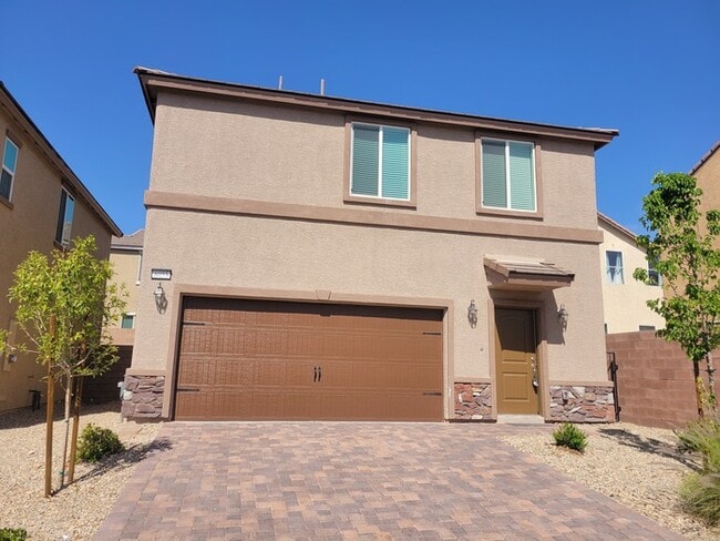 Building Photo - Beautiful 4-bedroom home!