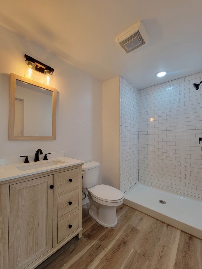 Photo - 122 High St