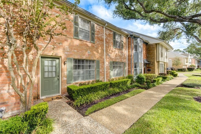 Photo - 10363 Briar Forest Dr