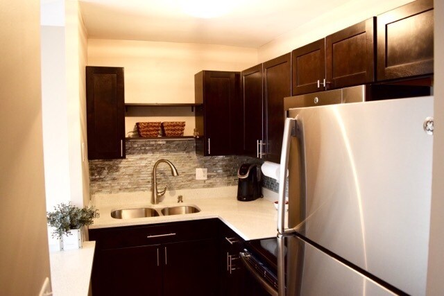 Photo - 607 W Wrightwood Ave Unit 507