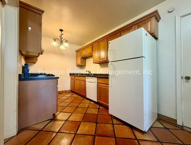 Photo - 3301 E Flower St Unit A