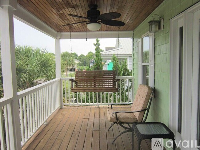 Photo - 923 Searidge Ln