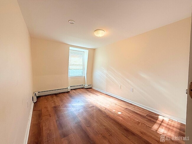 Photo - 410 High St Unidad 3