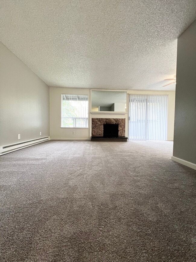 1x1 Standard- Living Room
