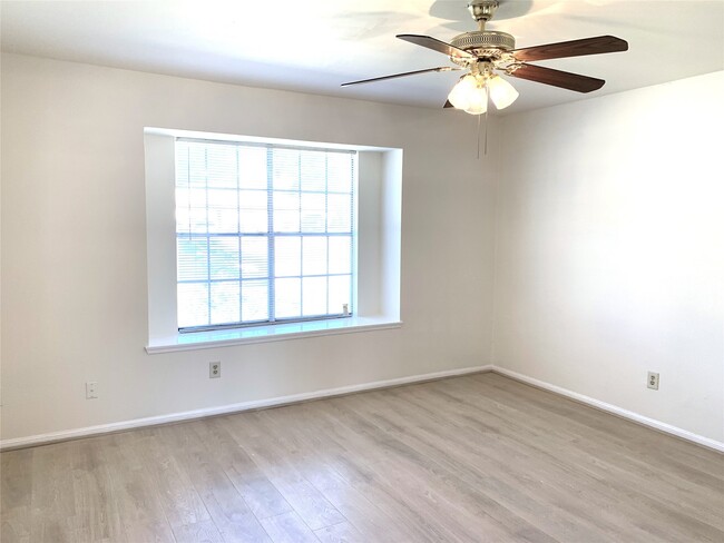 Photo - 13611 Elm Ct