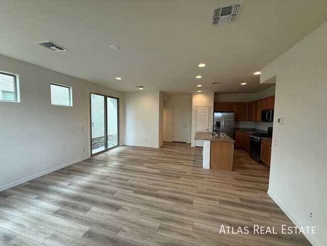 Photo - 4228 S 58th Ave