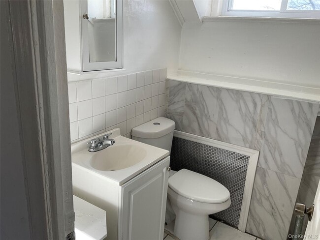 Photo - 173-18 143rd Rd