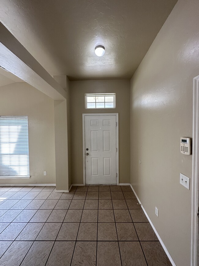 809 Beechwood Way