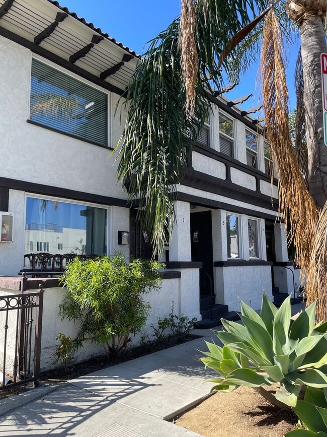 3 Bonito Ave Unit 3 Bonito Ave