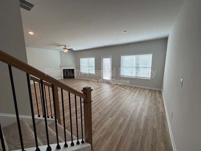 Photo - 342 Lanier Cir