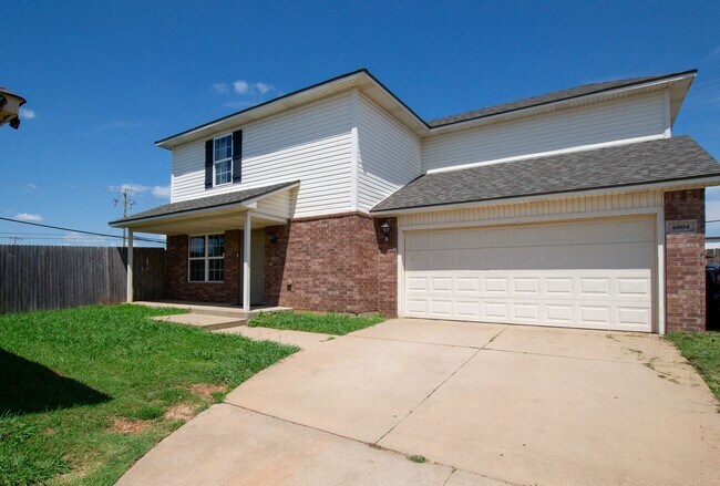 *$500 Off Move-in Special* Charming 3-Bedr... - *$500 Off Move-in Special* Charming 3-Bedr... House