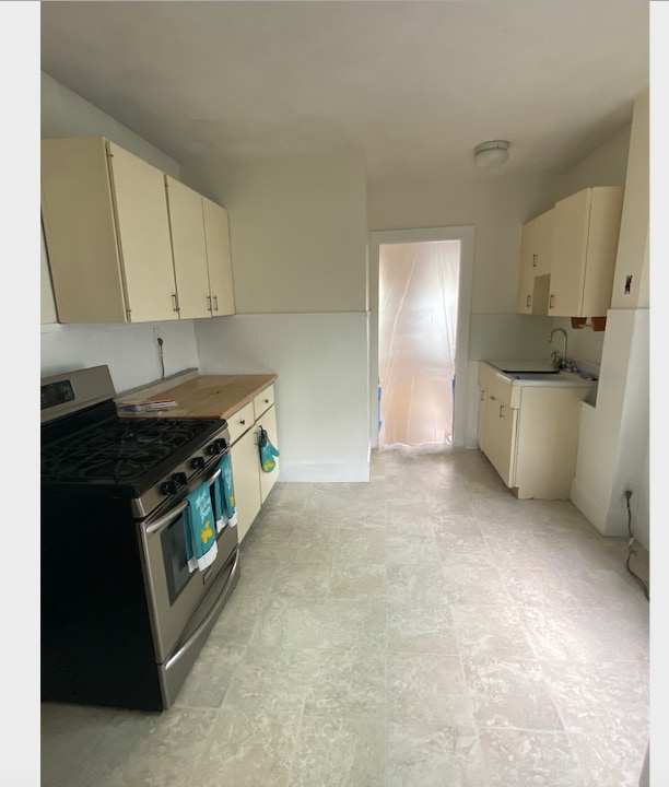 Photo - 154 Washington St