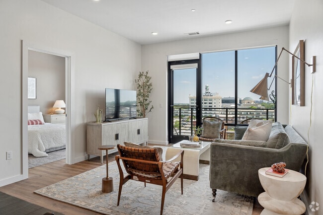 2BR, 2BA - 1,068SF - Living Room
