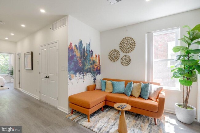 Photo - 2251 N 33rd St Unit PH