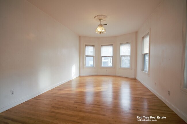 Photo - 44 Champney St Unit 2