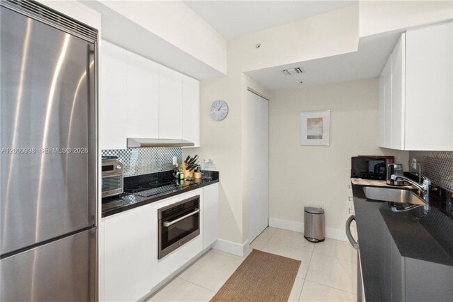 Photo - 92 SW 3rd St Unit 1202
