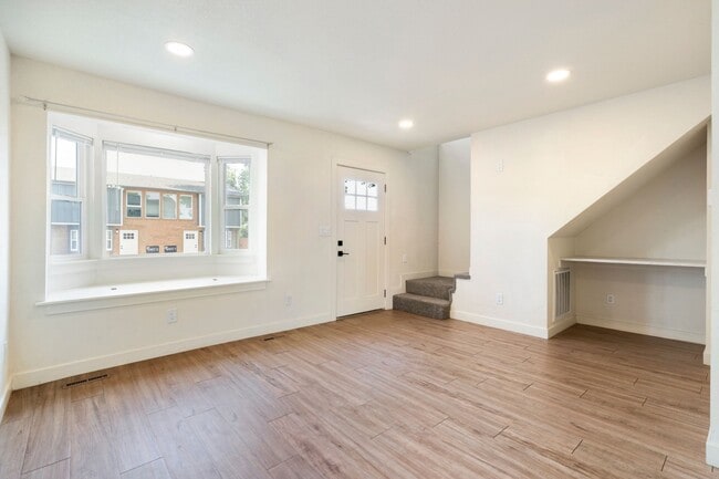 Photo - 1624 Banyan Dr Unit 4