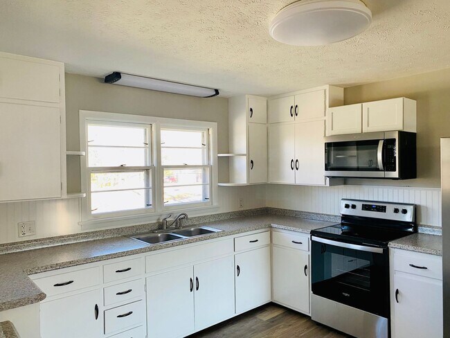 Photo - 1310 E Matlock Rd