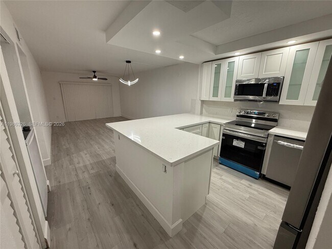 11477 NW 39th Ct Unit 104-1