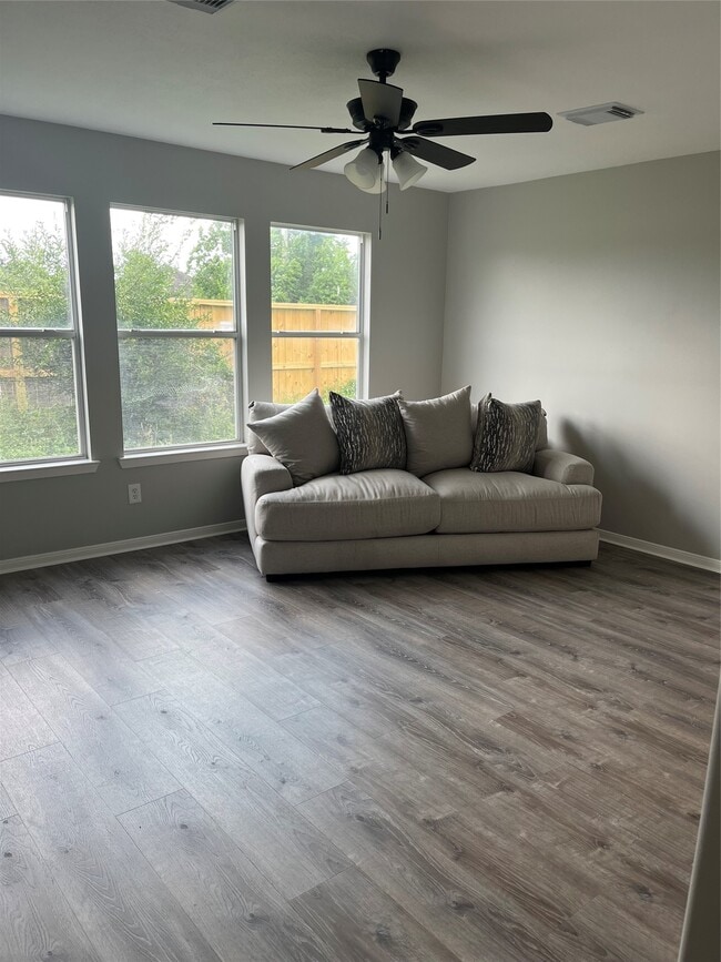 Photo - 5903 Bonners Park Ct