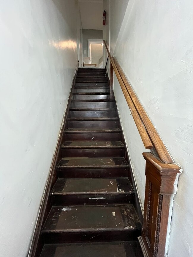 518-518 W 6th St Unit 516 1/2