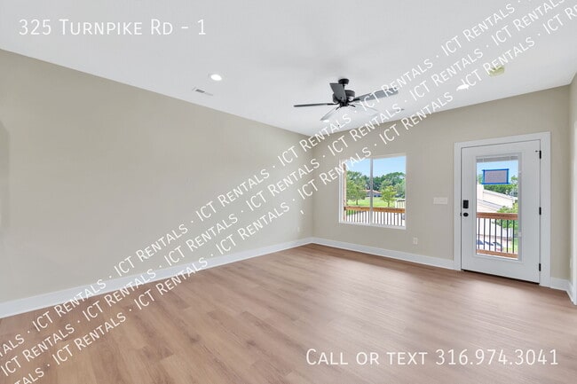 325 Turnpike Rd