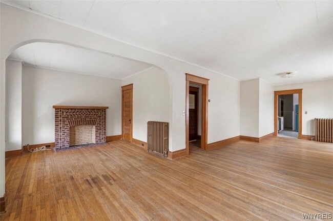 Photo - 1067 Tonawanda St