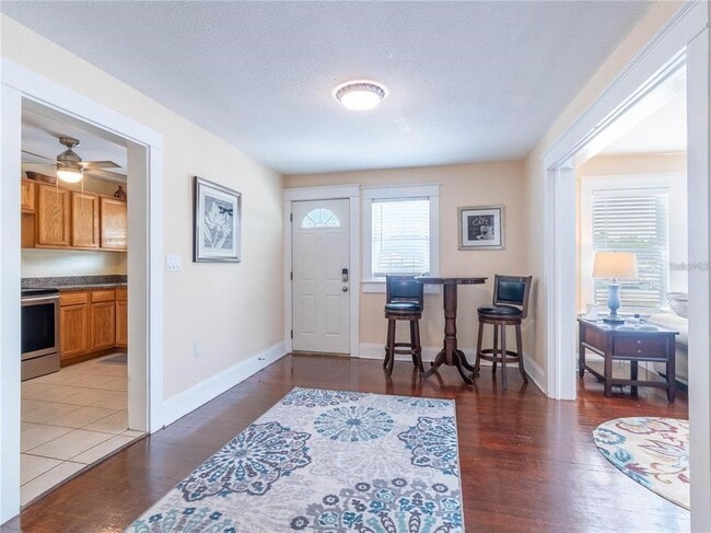 Photo - 103 E Mohawk Ave