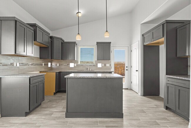 Photo - 1060 Summer Rain St