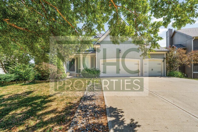 Photo - 5017 W 163rd St