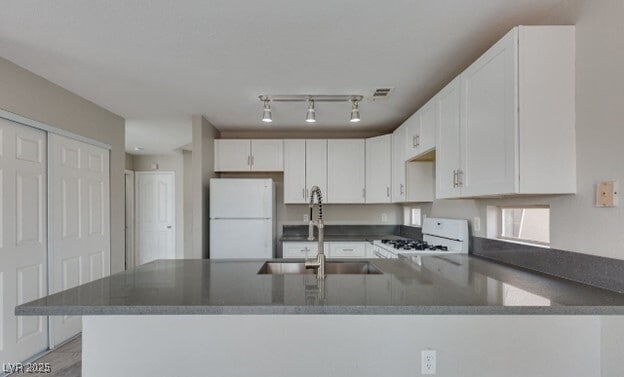 Photo - 8249 Hydra Ln