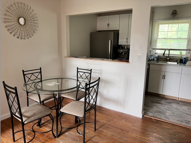 Photo - 136 N Chestnut St Unit 5C