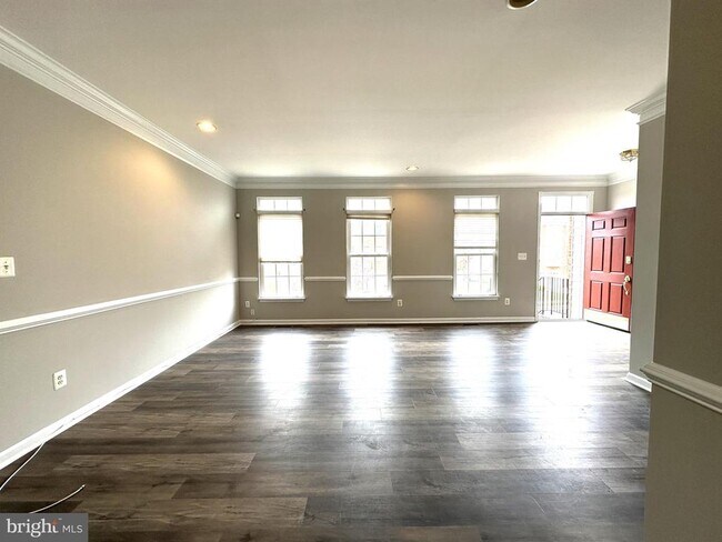 Photo - 22609 Welborne Manor Square