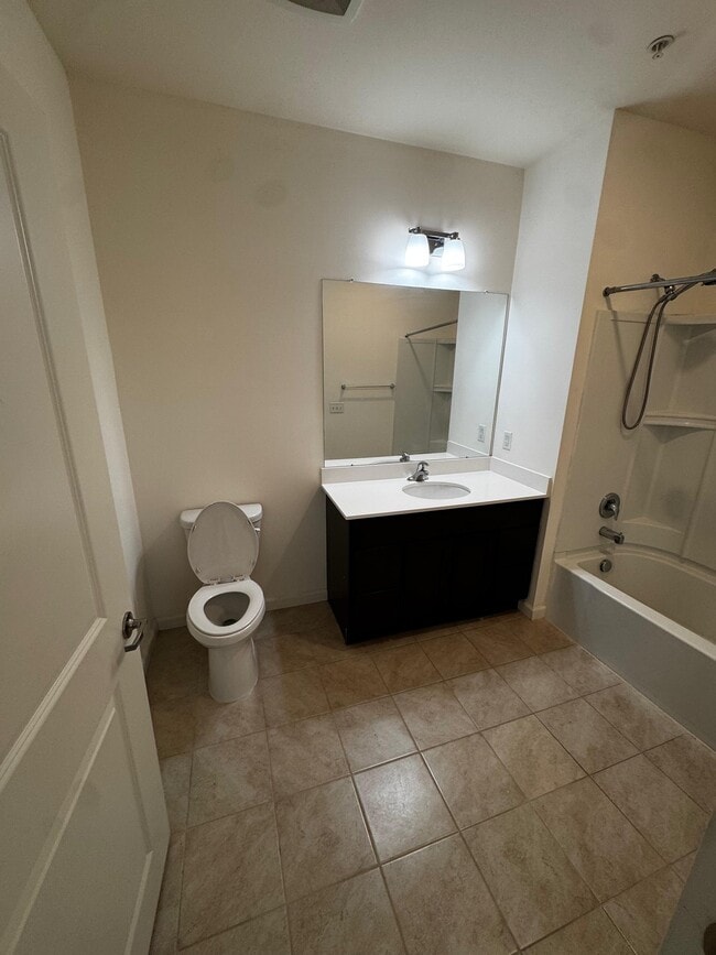 Photo - 73 Washington St