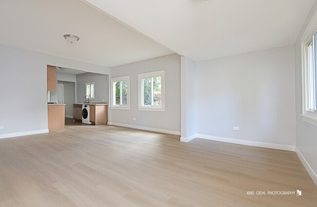 Photo - 33791 N Oak St