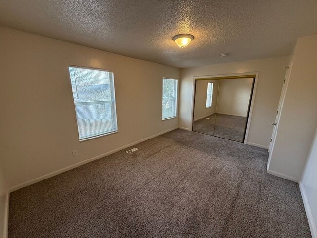 Photo - 1105 W Parkway Ave Unit 20