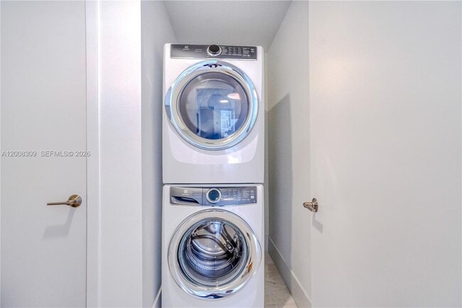 Photo - 788 NE 23rd St