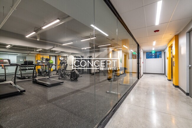 Photo - 1 Sewall St Unidad 402