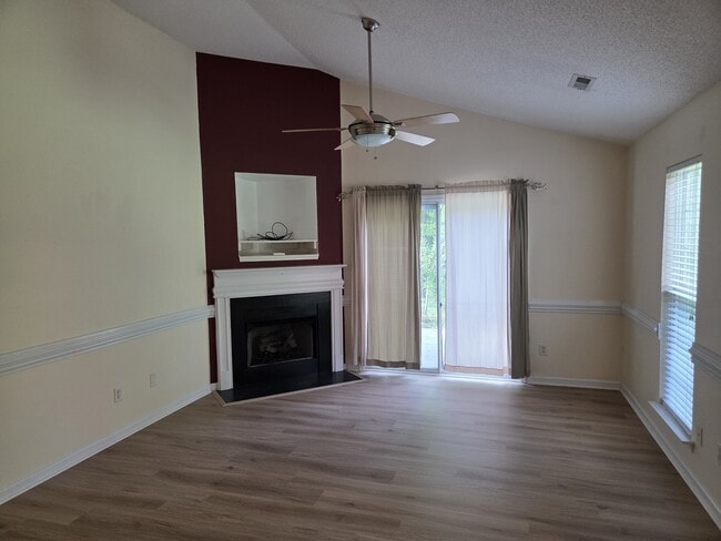 Photo - 9467 Kimmel Ln