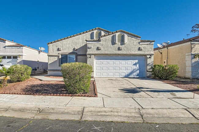 Photo - 1720 Dwayne Stedman Ave