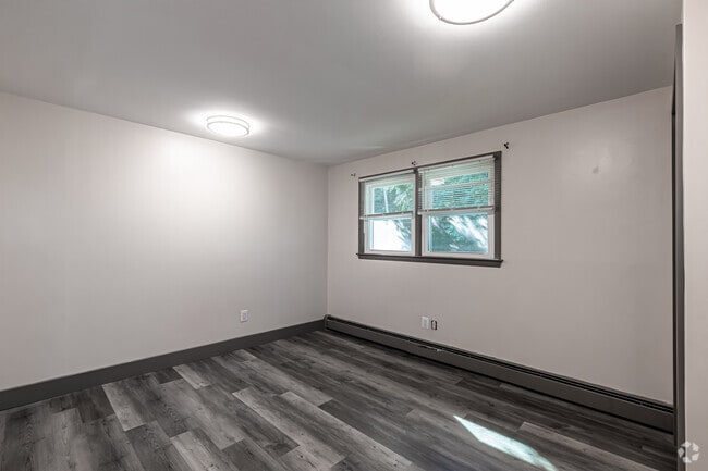 2BR, 2BA - Bedroom