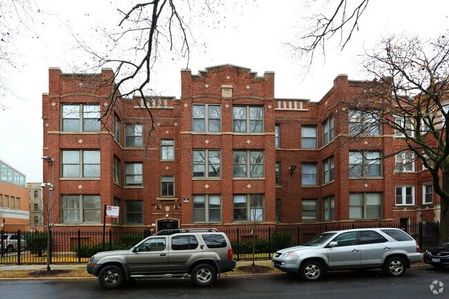 7700 - 7706 N Marshfield Ave